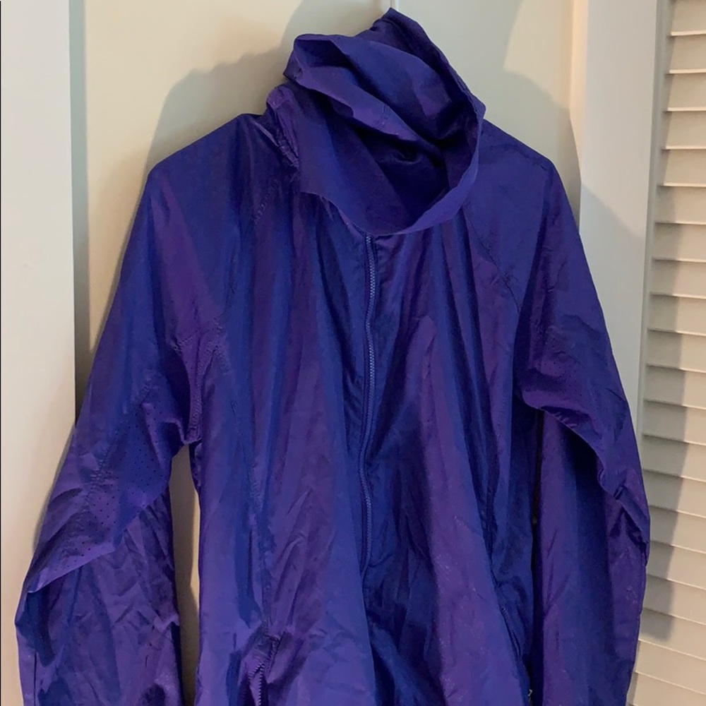 Super Light-Feel Rain / Sport Jacket!